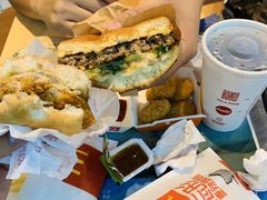 -麦当劳(西客站店)