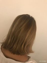 -Mentor Hair Salon