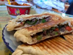 牦牛肉烤饼-卡万金特色藏餐