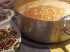 -四季喧黔味豆米火锅(万达广场店)