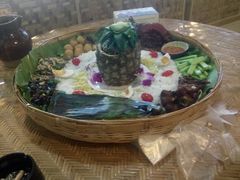 -傣家寨花园主题餐厅