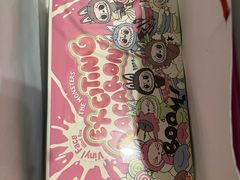 -泡泡玛特POPMART(上海环球港店)