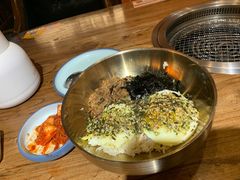 -明洞阿姨·韩式酱蟹烤肉·创意料理(三元桥店)