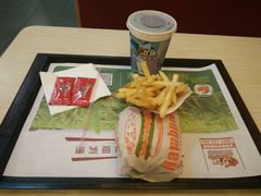 -迈德思客•汉堡•烤鸡(围墙巷店)