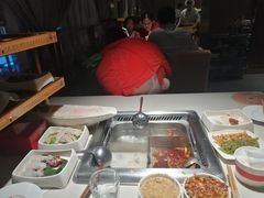 -海底捞火锅鲜切牛肉主题店(长寿路店)