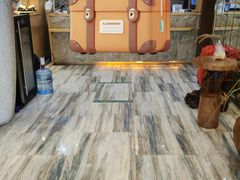 -爱舍美景酒店(燕儿岛路地铁站店)