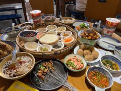 -包整·丝娃娃(一览甲秀楼风景店)