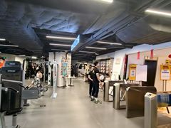 -超鹿运动(达信大厦店)