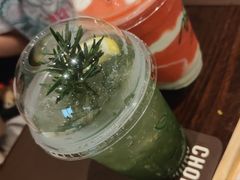 -Chom Cafe and Restaurant