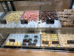 面包甜点陈列柜-陶源劵村(苏宁广场店)