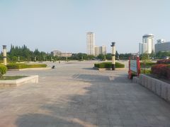 -汇泉广场