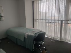 -YooMee优美智能科技美肤机构