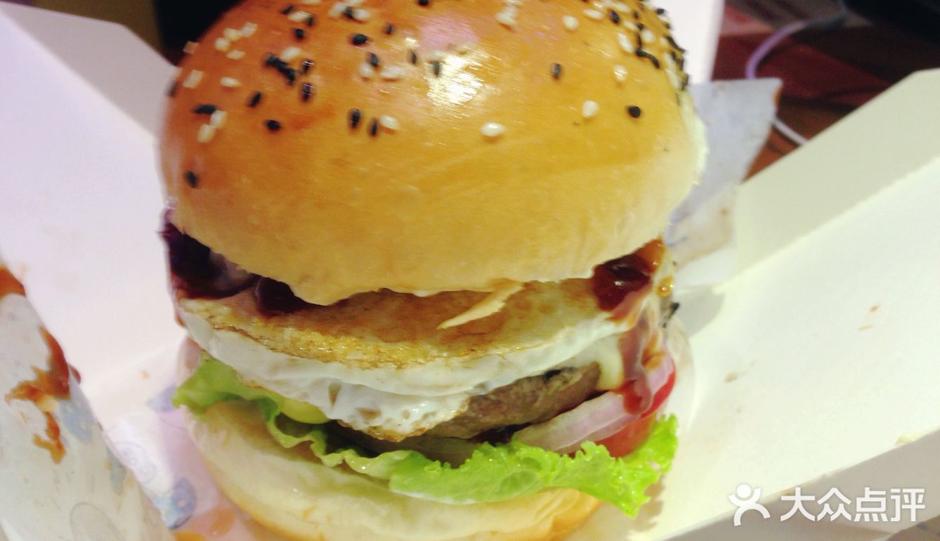 每次都是路过，这次直接来吃 环境