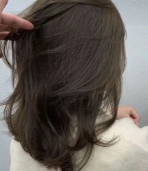 -MOVAN  HAIR莫凡匠人发型屋