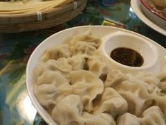 -闯关东东北农家菜(崂山石老人店)
