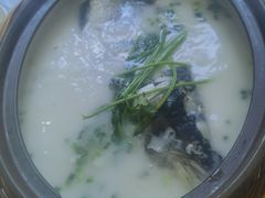 -天乐农家鱼头王(天目湖店)