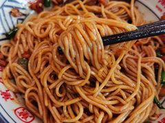 -万方圆拌粉瓦罐汤(恒茂华城店)
