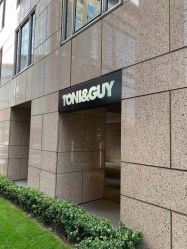 -TONI&GUY