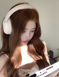 -丝语萱形象