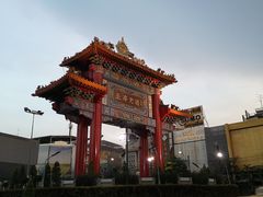 -唐人街(耀华力路)