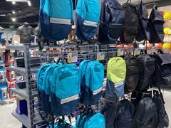 -迪卡侬(袁家岗店)