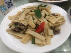 -巨元河鲜酒楼·清远特色菜名店(英德店)