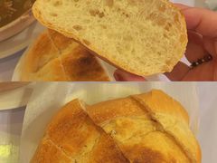 咖喱崩沙牛腩配猪仔包-番茄屋葡式美食(总店)