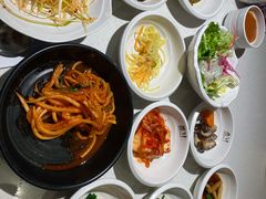 餐前小菜-本家韩国烤肉(青岛万象城店)