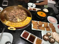 -猪啊牛呀羊啊铜盘烤肉(正大广场店)