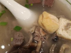 老鸭粉丝汤-陈家生煎(世茂双子塔店)