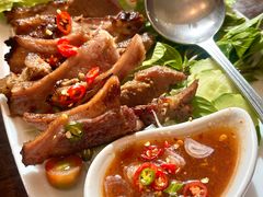 -Chom Cafe and Restaurant