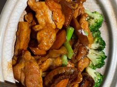 鲍鱼鸡肉煲-香樟花园新粤料理(无锡万象城店)