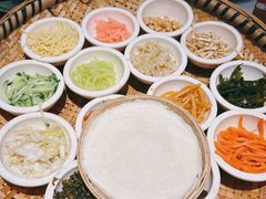 -包整·丝娃娃(一览甲秀楼风景店)