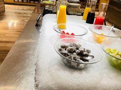 自助取餐区-北京王府井希尔顿酒店·万斯阁西餐厅