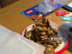 -华府九号海鲜烧烤大排档(龙域店)