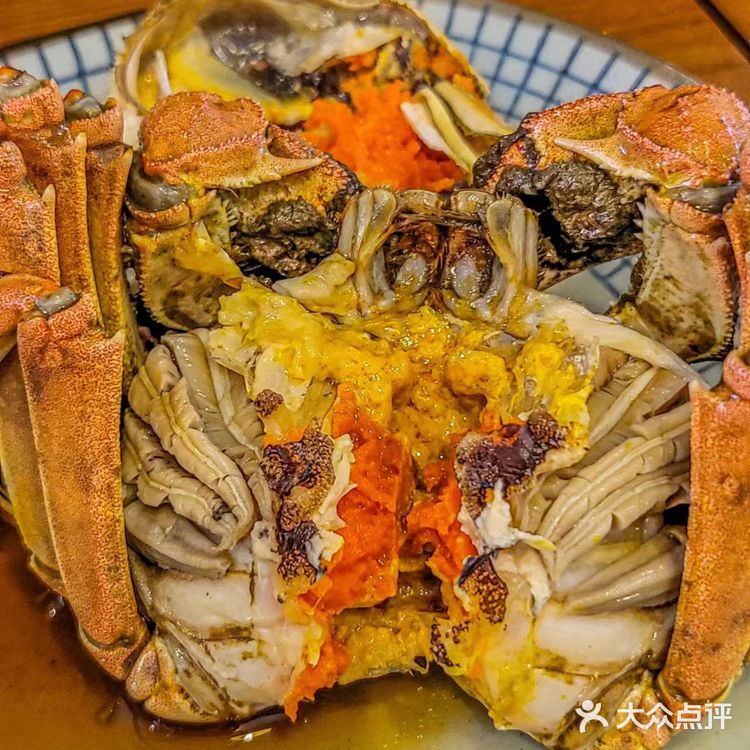 别再说济南没有好吃的蟹黄面了！快来吧❗