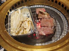 -山川小町·极番烧肉(新地假日广场店)
