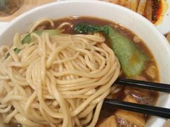 -西部马华清真兰州牛肉面·烧烤夜市(关东店)