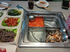 -海底捞火锅(杭州滨江九宜城店)