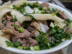 -乐山食古香跷脚牛肉