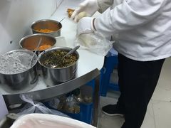 -上海虹口糕团食品厂(茂名路店)