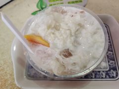 木瓜雪耳椰汁-百花传统甜品店(原址店)
