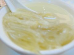 浓汤鸡煲翅-玛宝鲜海鲜酒家
