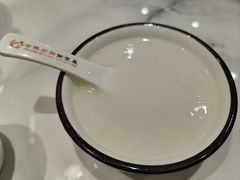 美龄粥-金陵后厨·南京菜(新街口秣陵路店)