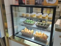 面包甜点陈列柜-7分甜芒果饮品(CCPARK创意港店)