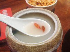 -李犟大爆鳝面·手工蟹黄包(湖滨西湖店)