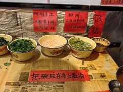 -柳州肥姨妈大骨螺蛳粉(江宁万达店)
