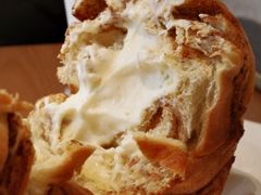 -VERIE BAKEHOUSE