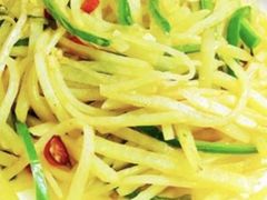 清炒土豆丝-客家山