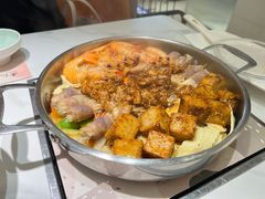 -黄记煌三汁焖锅(新佳丽江汉路店)